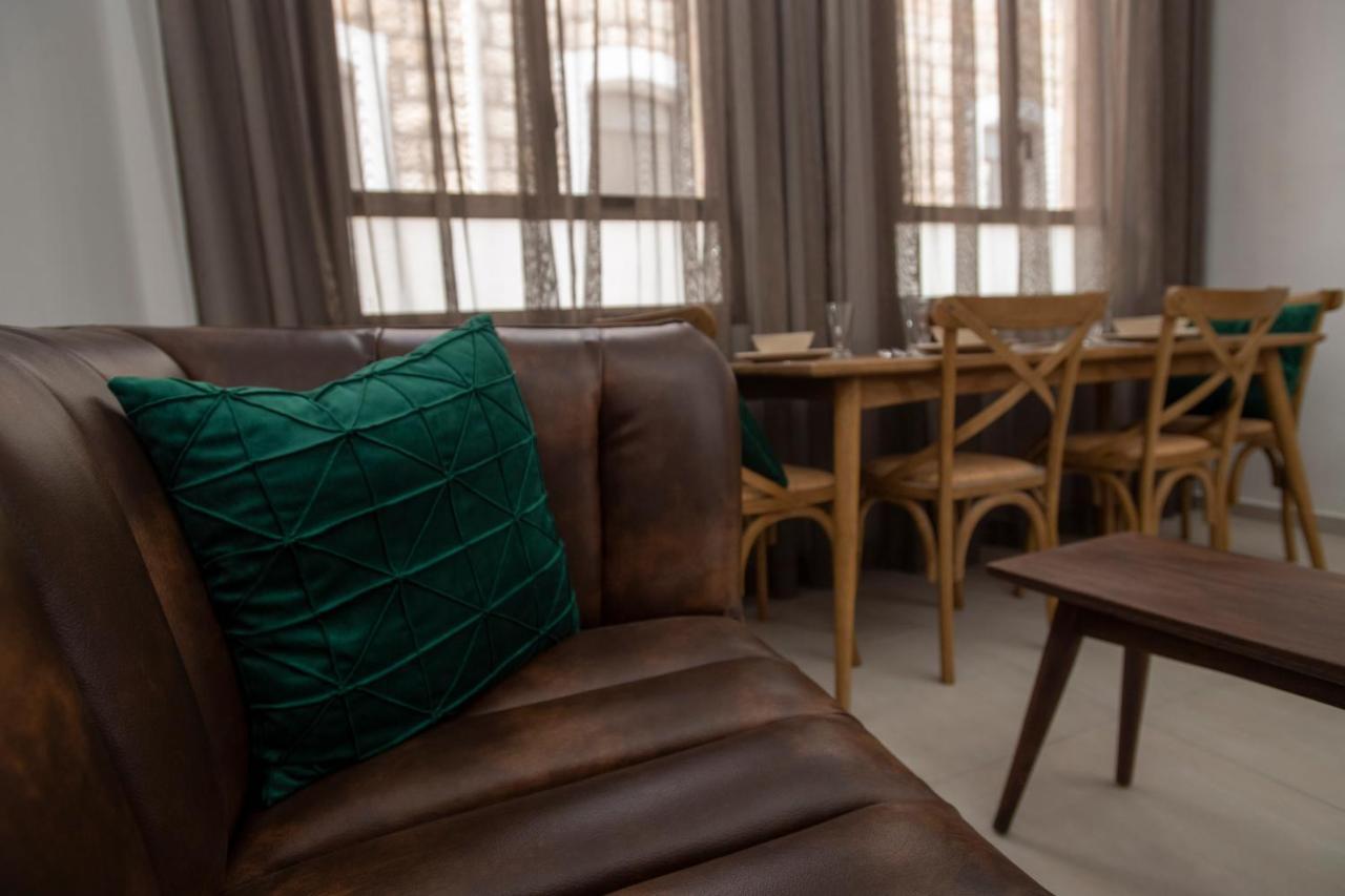 Aparthotel Vintage Haifa Esterno foto