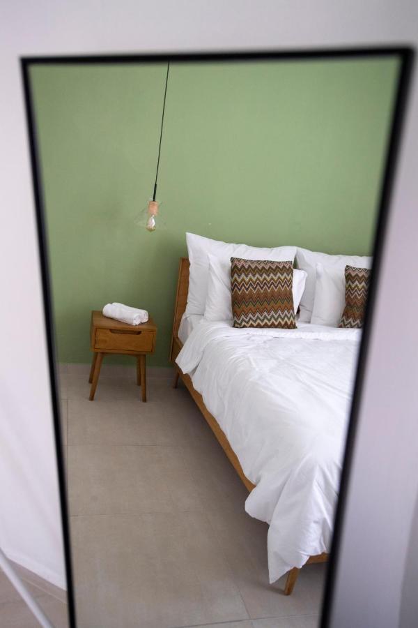Aparthotel Vintage Haifa Esterno foto